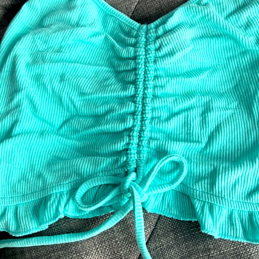 Turquoise Ruffle Crop Top - Picture 2 of 5
